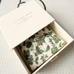 Sézane Green Floral Pouch
